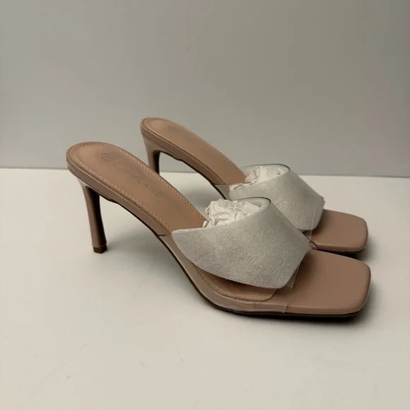 Elegant Clear and Tan Women's Heels - Picture 2 of 8